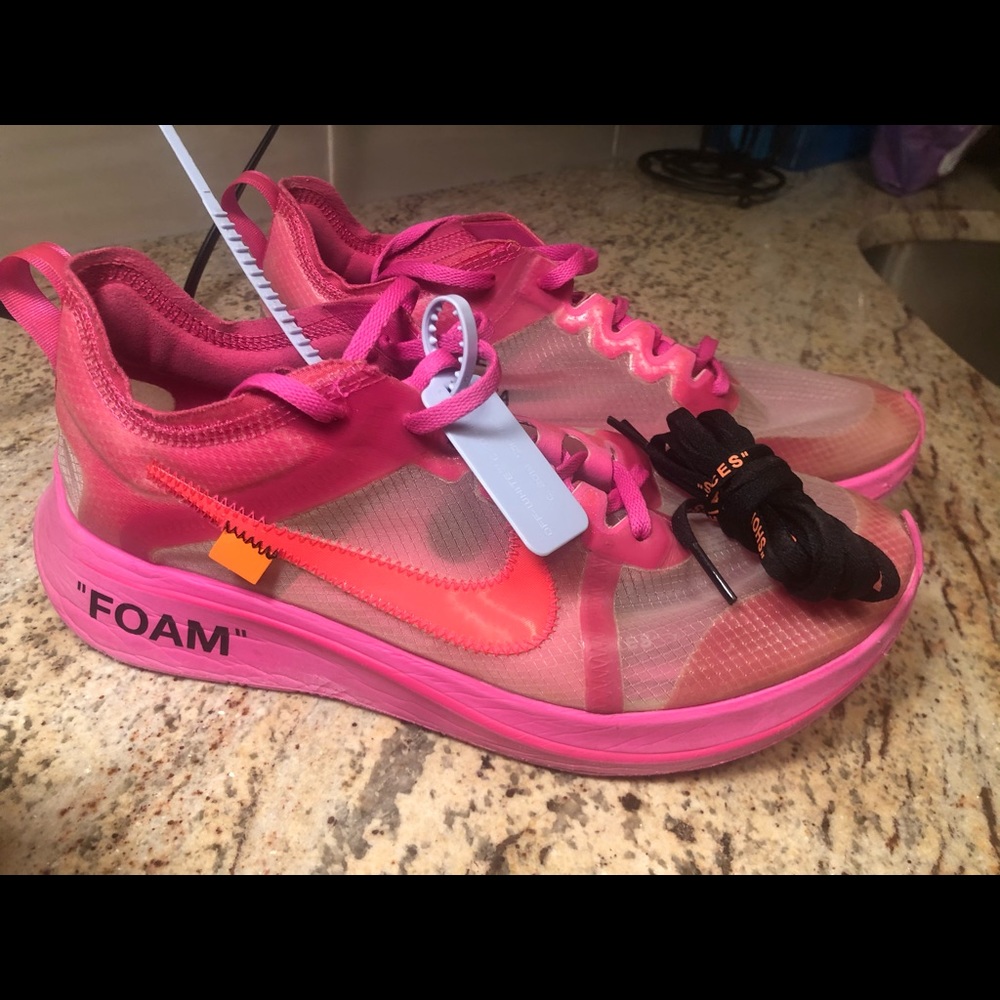 Nike Zoom Fly “Off-White” Pink